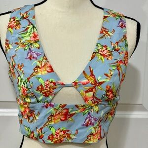 NWT Dance & Marvel floral crop top S